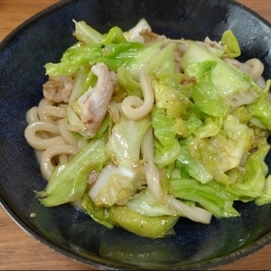 茅乃舎だしで簡単！焼きうどん